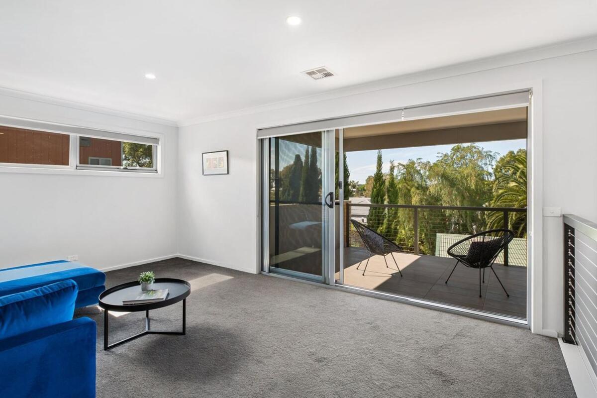 Bendigo Signature Accommodation On Honeysuckle Exterior photo